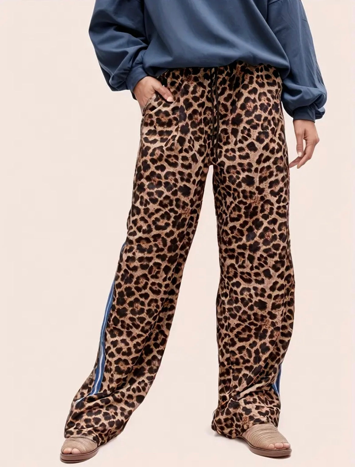 Leopard broek blauwe streep.