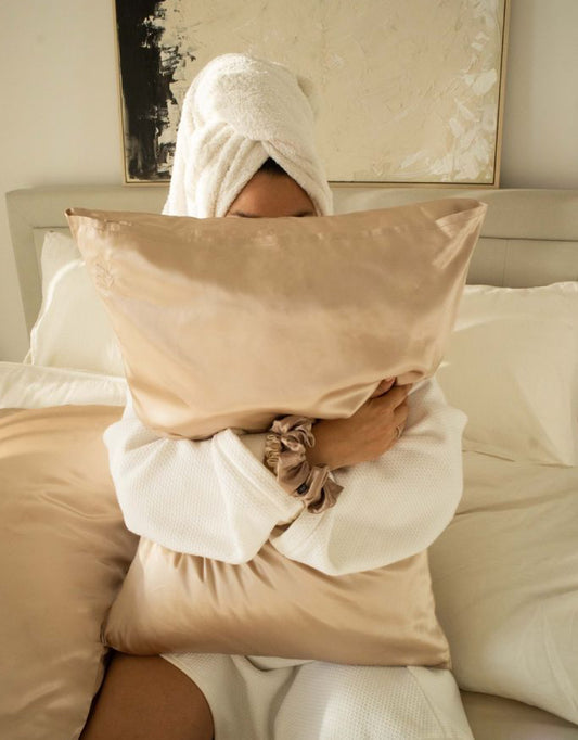 Silky pillow
